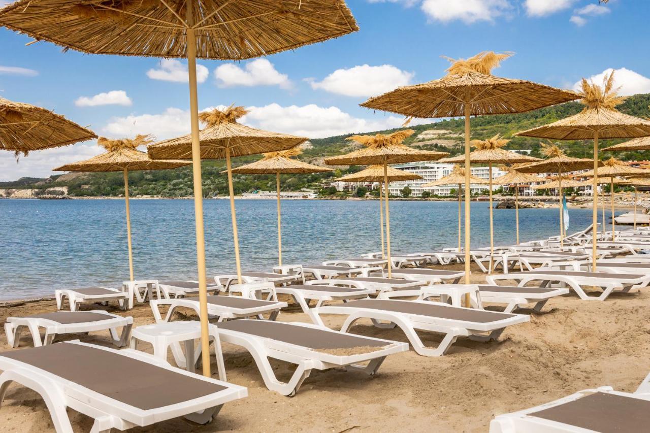Royal Bay Resort Balchik Exterior photo